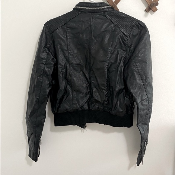 H&M Biker jacket in faux leather - Picture 2 of 3
